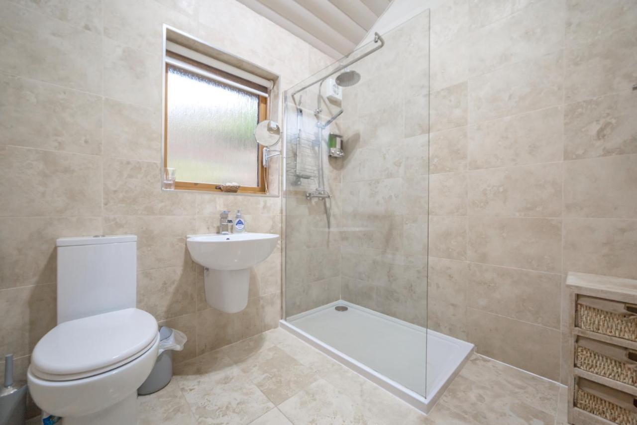 לוכינבר Saorsa Cabin מראה חיצוני תמונה